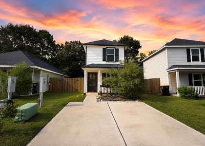 16451 Jasmine Marie Place - Photo 1