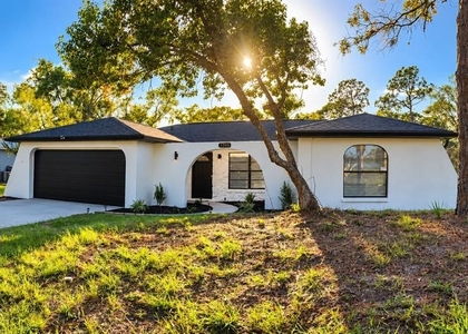 7295 Edinburgh Way - Photo 1