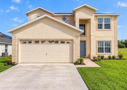 303 Churchill Court - Photo 1