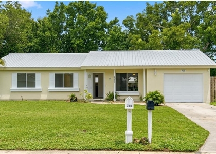 731 Sw 24th Street - Photo 1