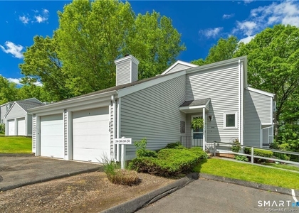 244 Greens Farm Road - Photo 1