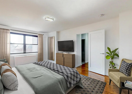 East 82nd Street - Photo 1