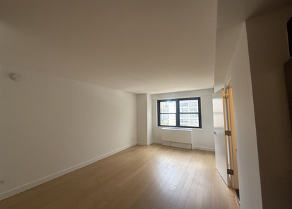 222 East 39th Street - Photo 1