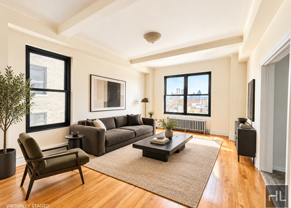 Second Avenue - Photo 1