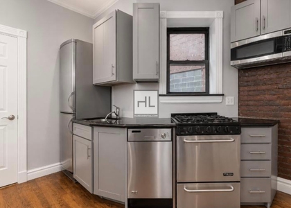 East 23 Street - Photo 1
