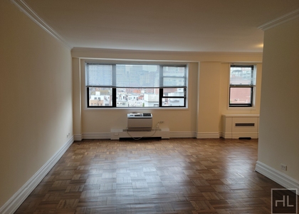 East 79 Street - Photo 1