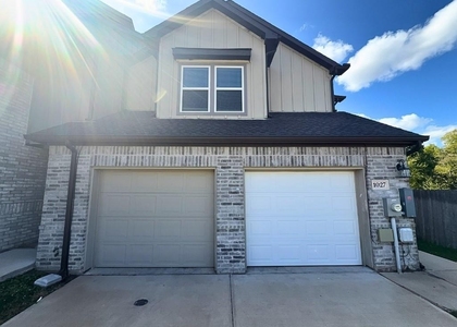 1027 Debby Court - Photo 1