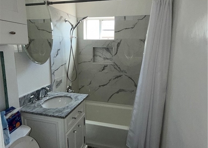 2068 W 52nd - Photo 1