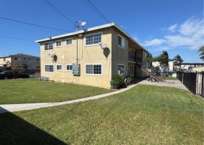 7782 Mandrell - Photo 1