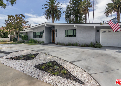 4821 Heaven Avenue - Photo 1