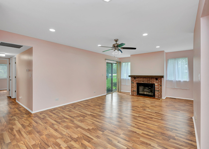 603 Eastview Court - Photo 1