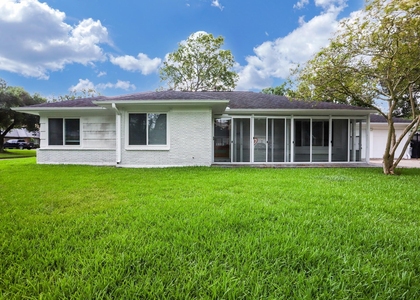 2803 Ashwood Street - Photo 1