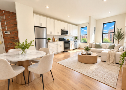 103 Thayer Street - Photo 1
