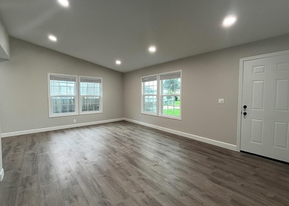 11 Carol Court - Photo 1