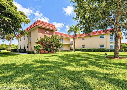 73 Royal Oak Court - Photo 1