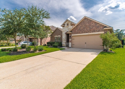 99 W Wading Pond Circle - Photo 1