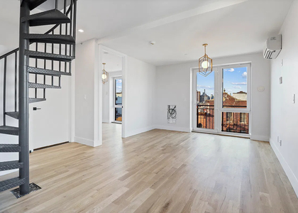 438 Union Avenue - Photo 1