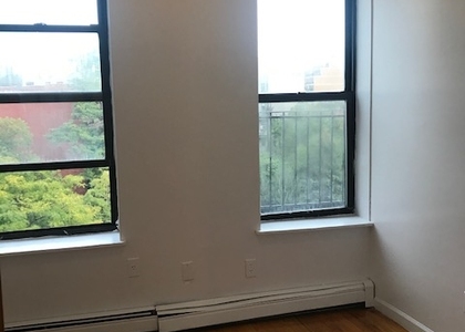 1st Avenue - Photo 1