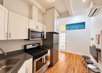 297 Wyckoff Avenue - Photo 1