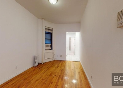 East 89th Street - Photo 1