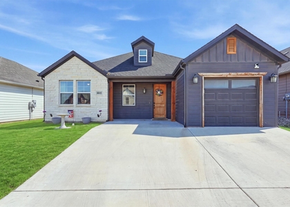 5625 Barkridge Drive - Photo 1