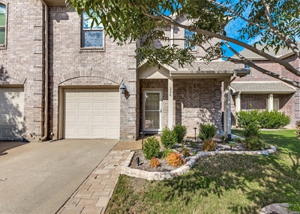226 Wyndham Meadows Way - Photo 1