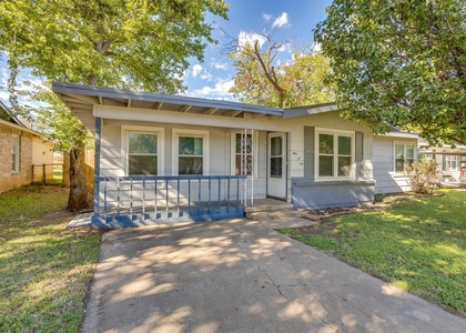906 Euclid Street - Photo 1