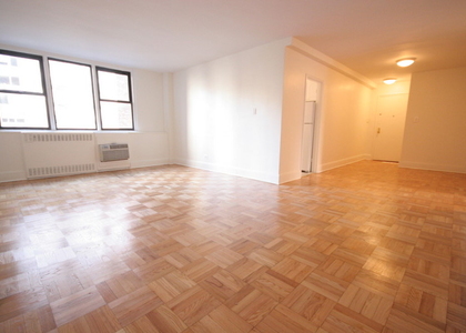 East 79th Street - Photo 1