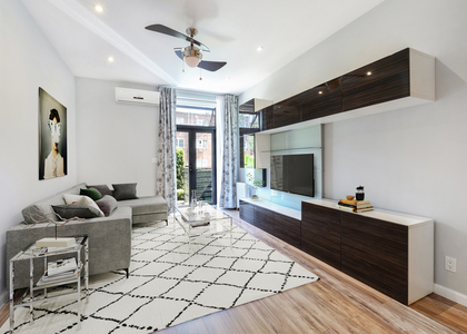 106 Eckford Street - Photo 1