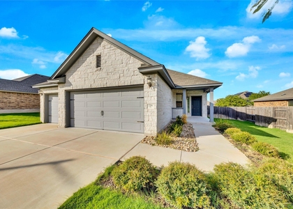 728 Coltrane Dr - Photo 1