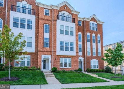42677 Wardlaw Terrace - Photo 1