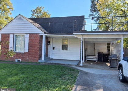 2514 4th Street S - Photo 1