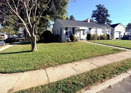 2615 Fernwood Avenue - Photo 1