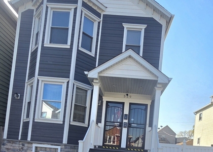 559 W 43rd Place - Photo 1