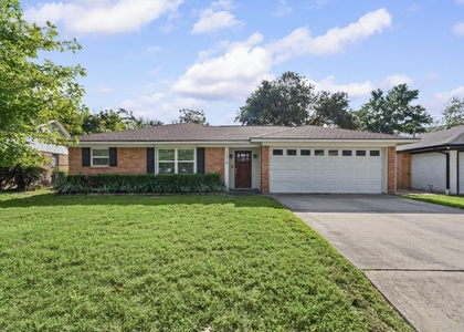 1318 Spillers Lane - Photo 1