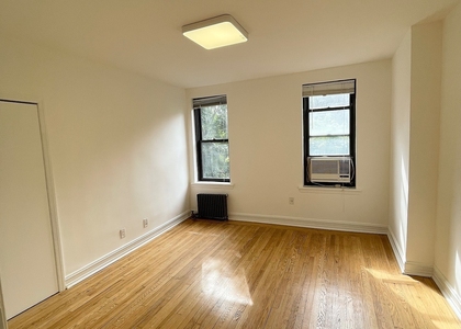 West 79 Street - Photo 1
