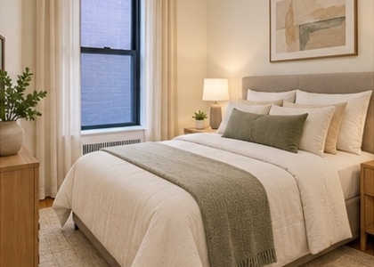 123 East 82nd Street - Photo 1