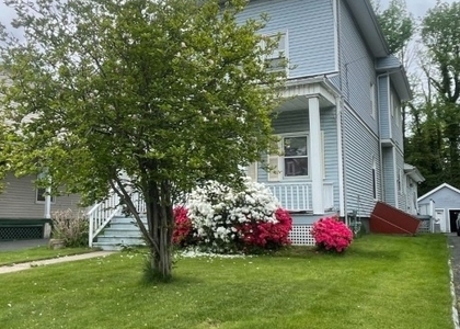 241 North Ave - Photo 1