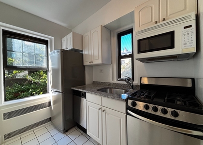 Christopher Street,3B - Photo 1