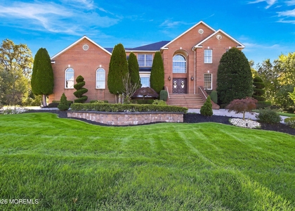 309 Flower Lane - Photo 1
