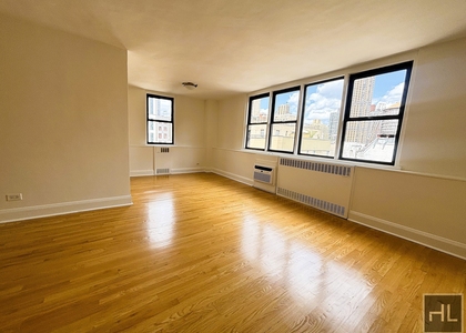 East 79th Street - Photo 1