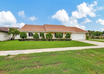 4471 Brandywine Drive - Photo 1