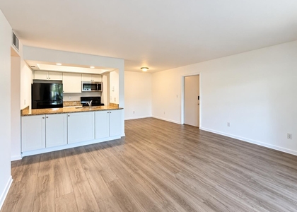 838 Nw Fork Road - Photo 1