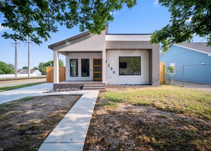 1350 Strickland Street - Photo 1