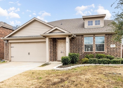 2121 Meadow View Drive - Photo 1