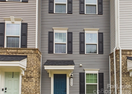4039 Vallhorn Lane - Photo 1