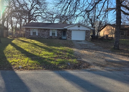 136 Richard Lane - Photo 1