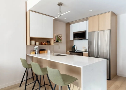 255 East 39th Street - Photo 1