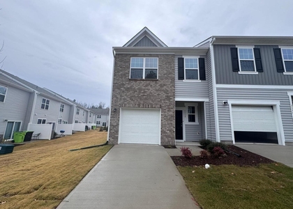 1112 Dakine Drive - Photo 1