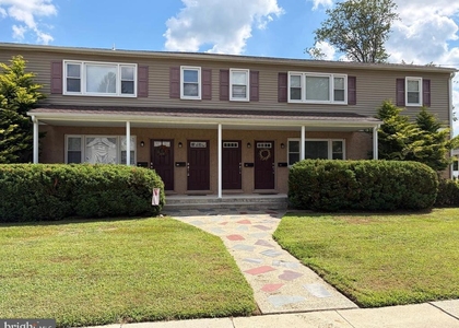 95 Linden Avenue - Photo 1